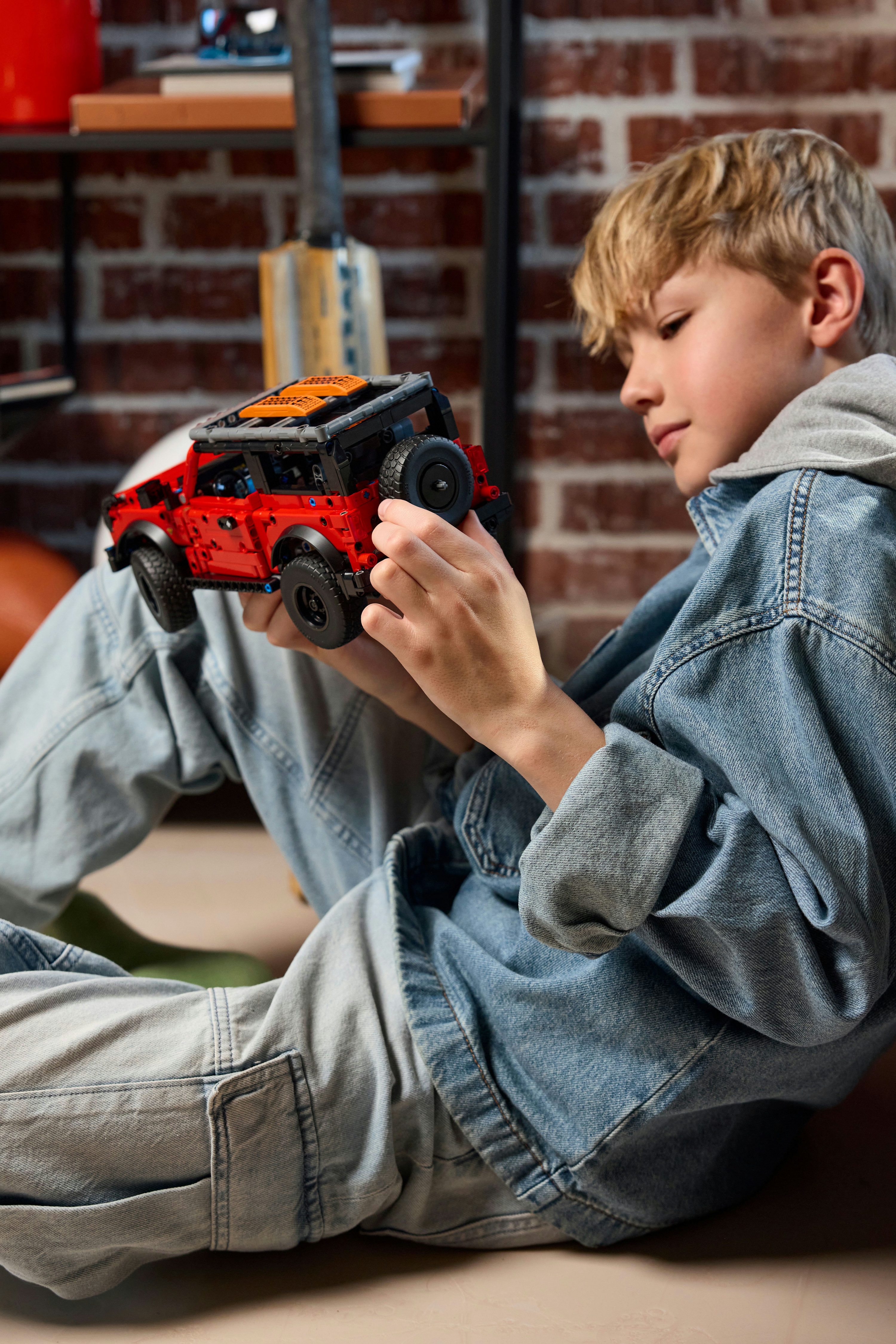 LEGO Technic SUV Ford Bronco®