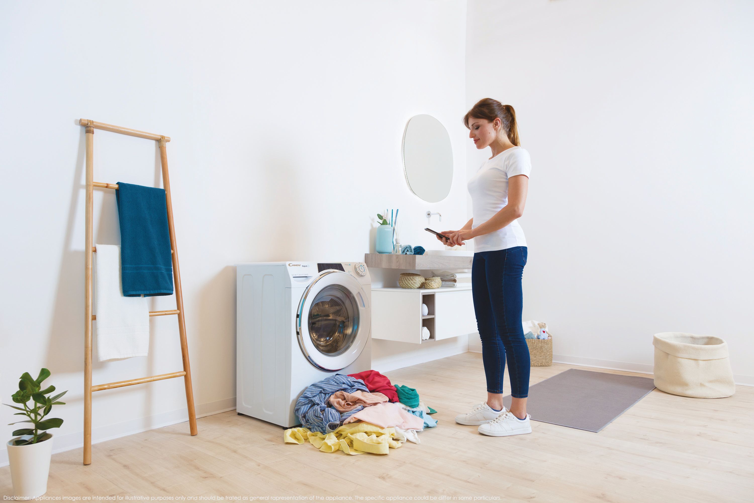 Candy Rapid&Oacute; RAPIDO' lavatrice Libera installazione Caricamento frontale 9 kg 1400 Giri/min A Bianco