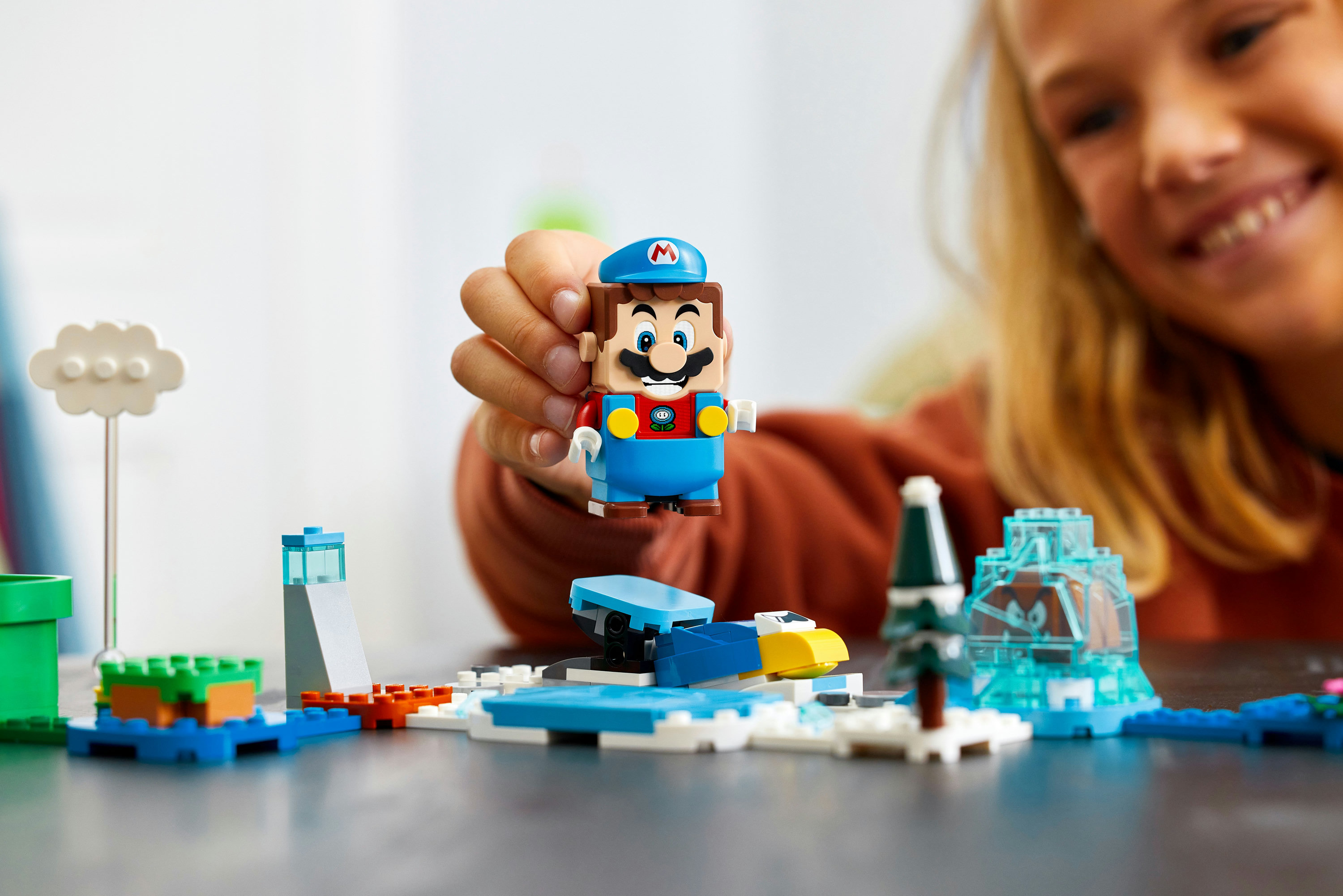 LEGO Super Mario Pack di espansione Costume di Mario ghiaccio e Mondo ghiacciato
