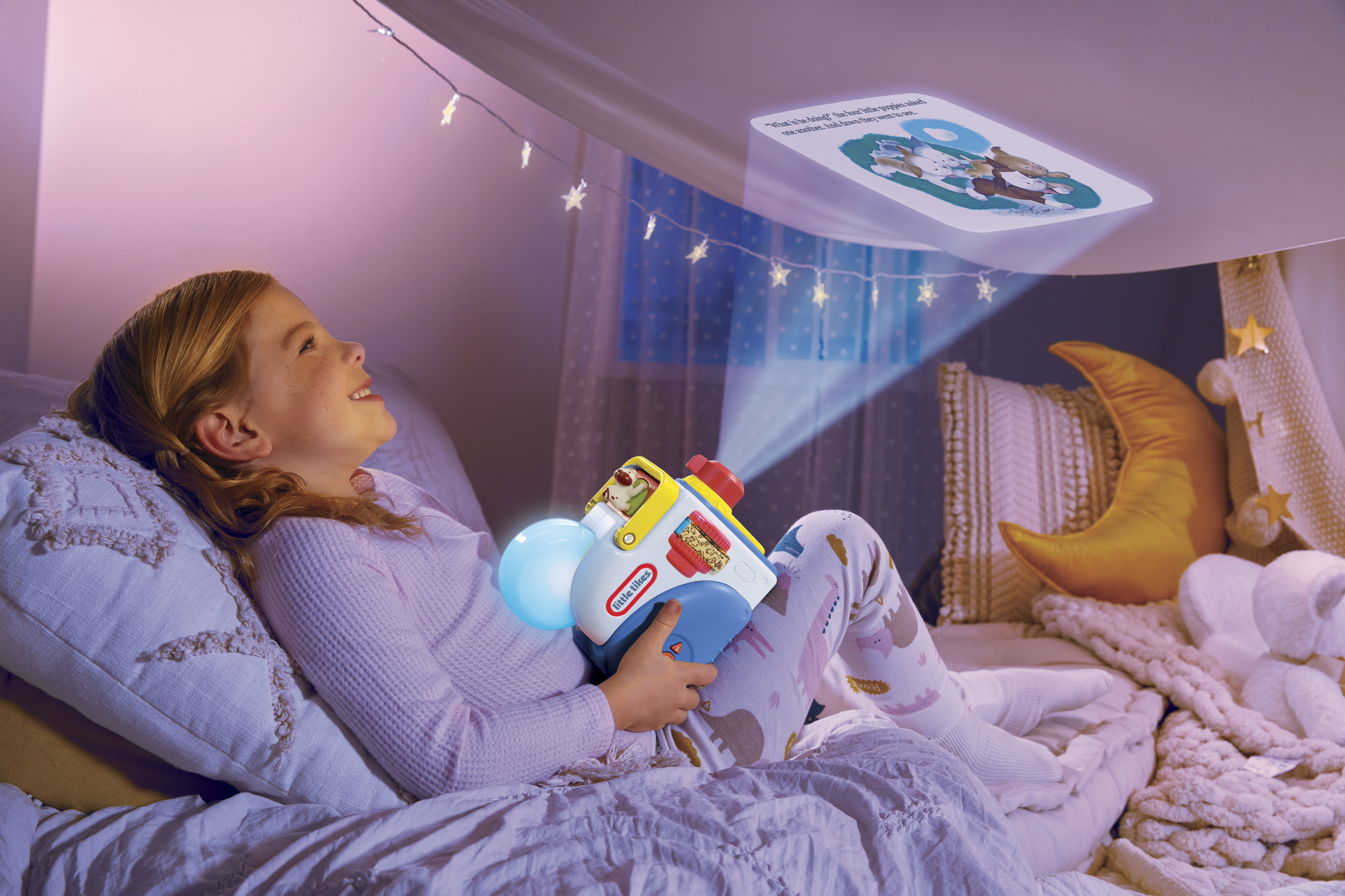 Little Tikes Story Dream Machine Starter Kit con 3 Fiabe Classiche - Proiettore di Luci, Suoni e Audio per Bambini - Include 3 storie e 1 Personaggi