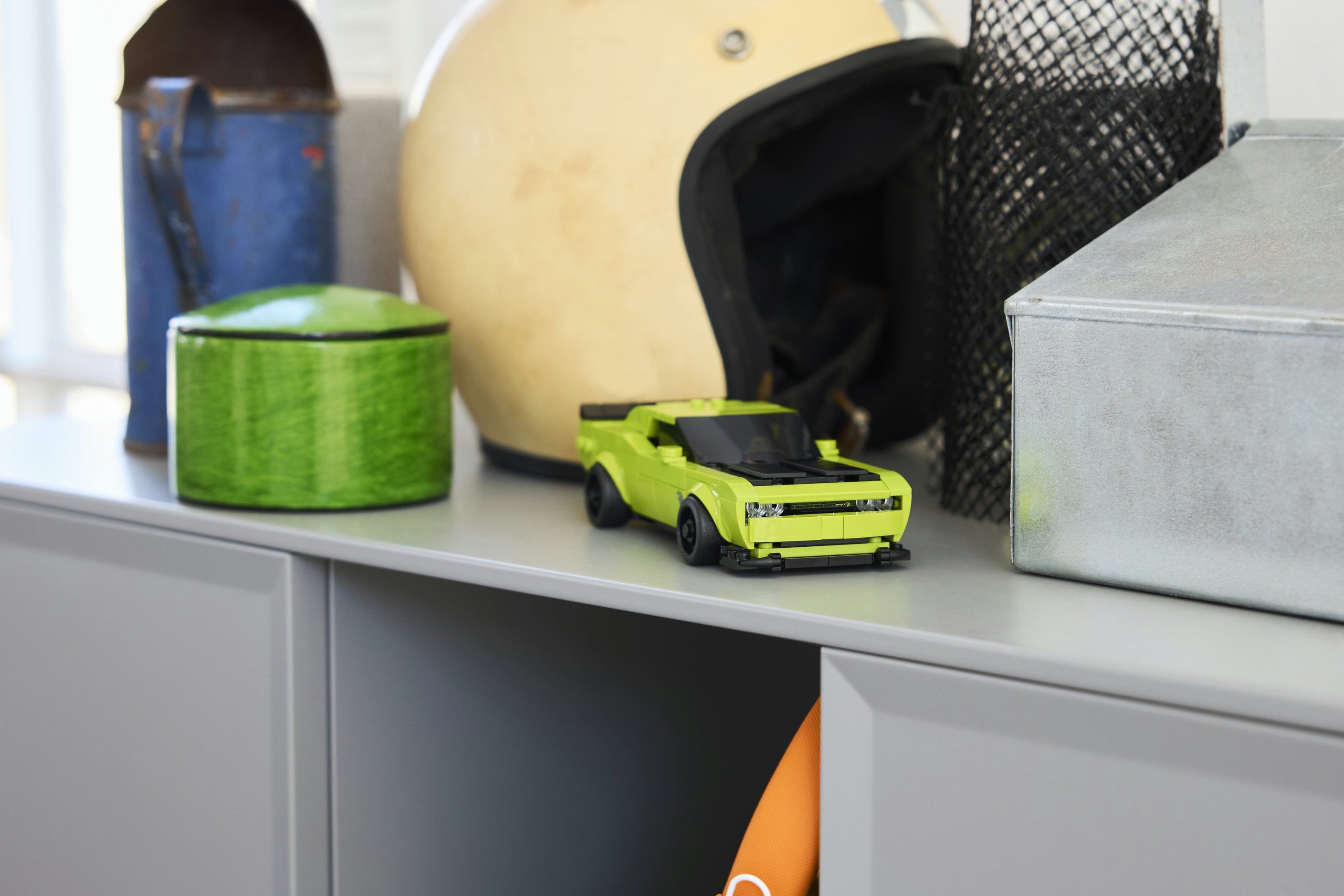LEGO Speed Champions 77237 Sports Car Dodge Challenger SRT Hellcat, Macchina Giocattolo da Gioco e Esposizione, Regalo da 9+