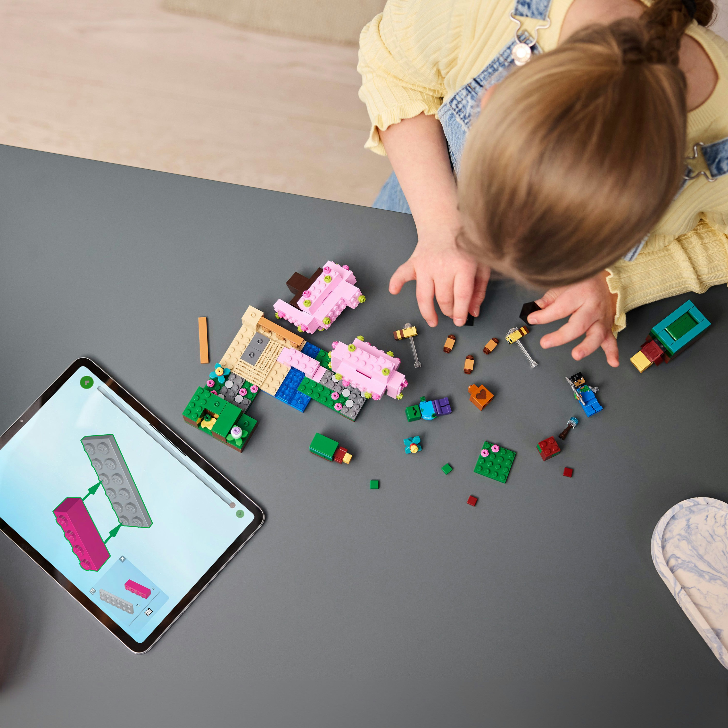 LEGO Minecraft Il giardino del ciliegio in fiore