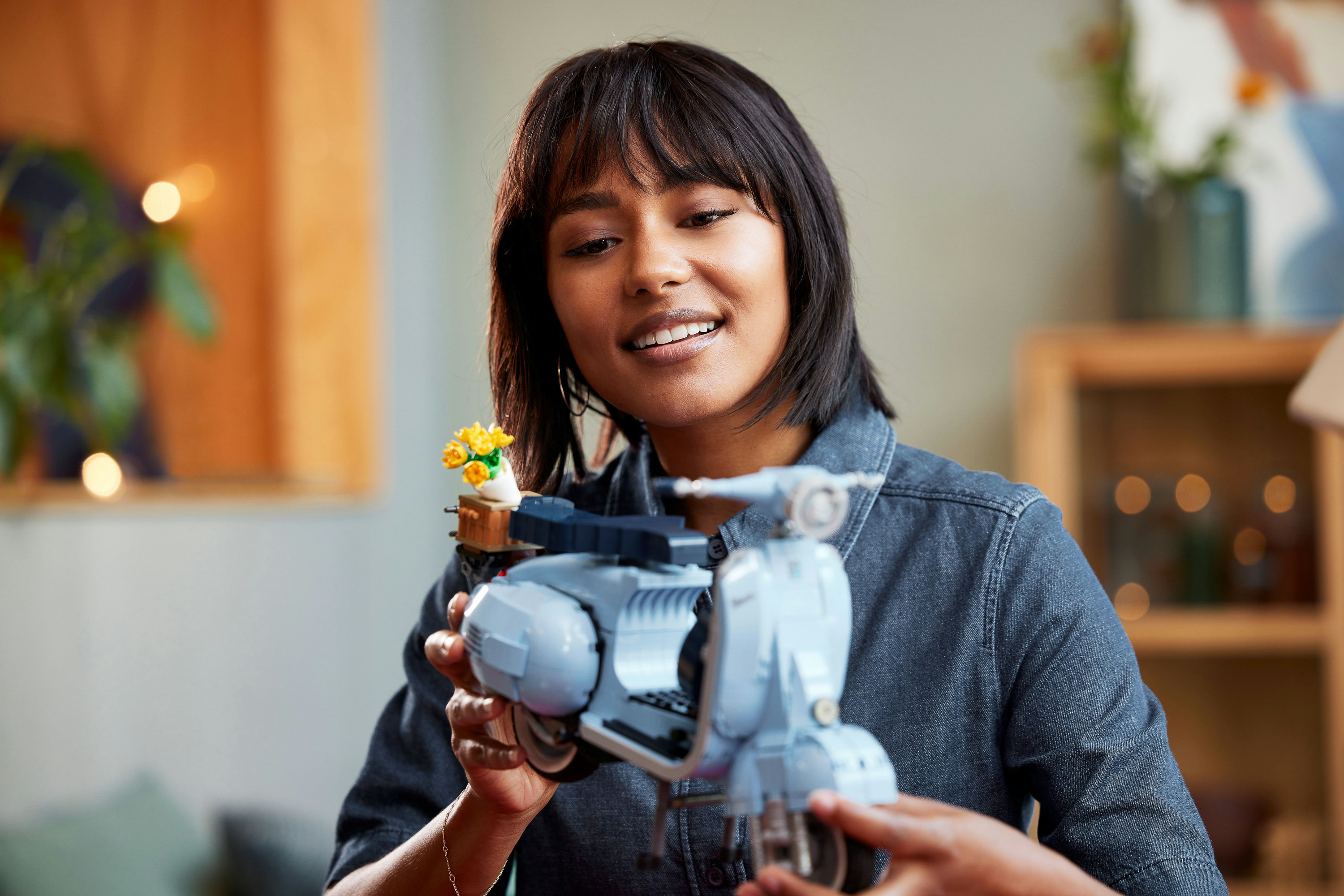 LEGO ICONS Vespa 125