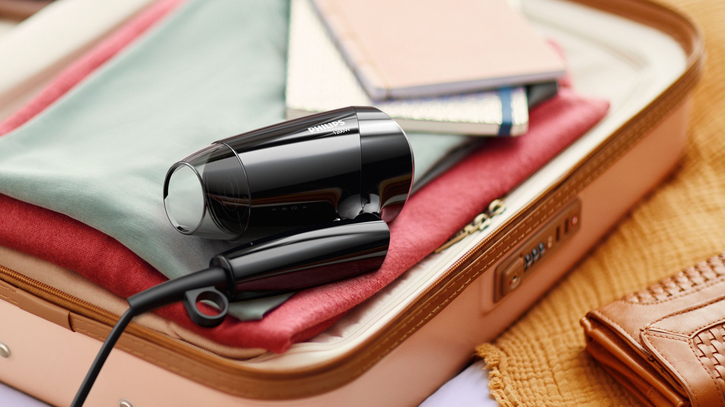 Philips Essential Care Asciugacapelli compatto da 1200 W