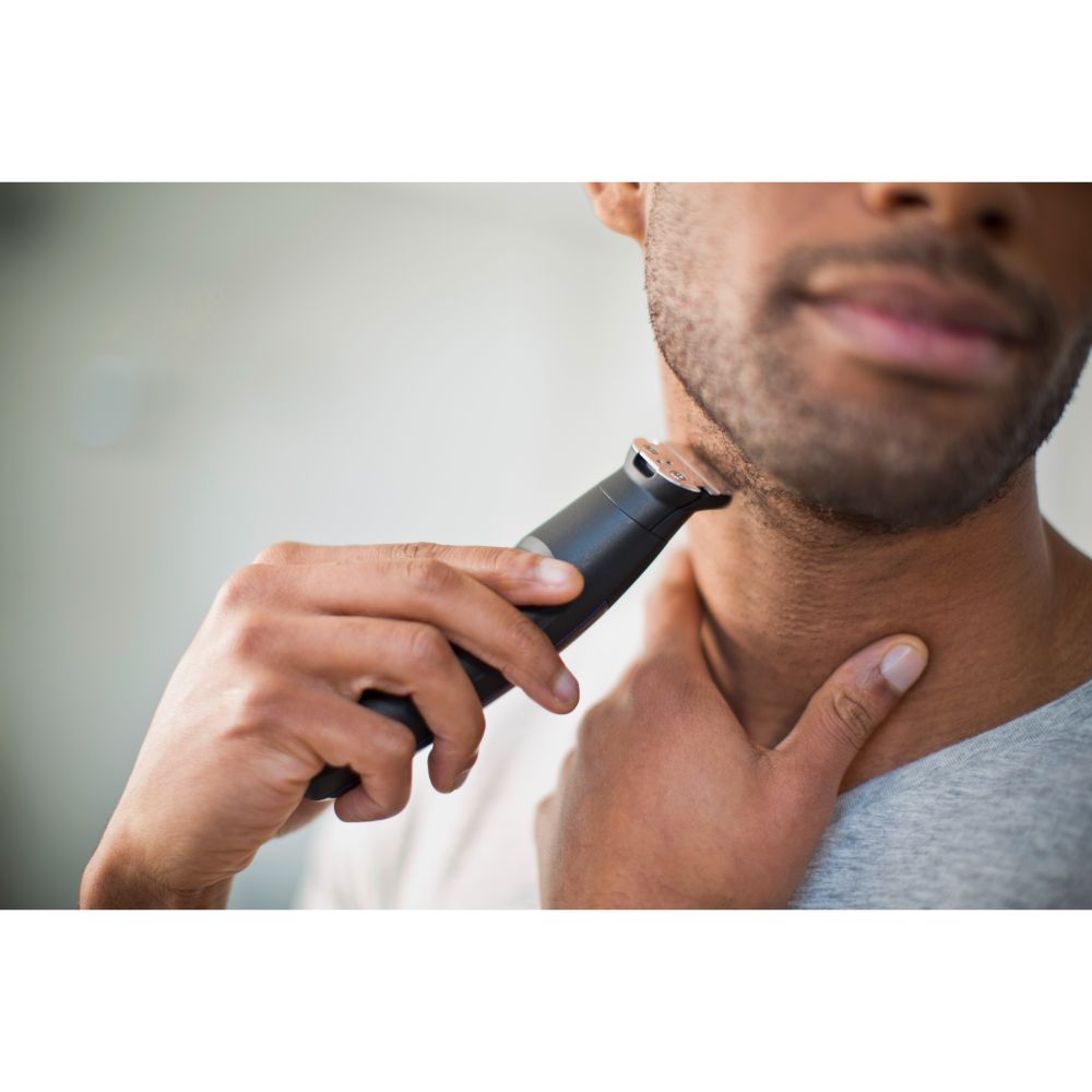 Remington PG6130 rasoio elettrico / regolabarba / tagliabasette Nero