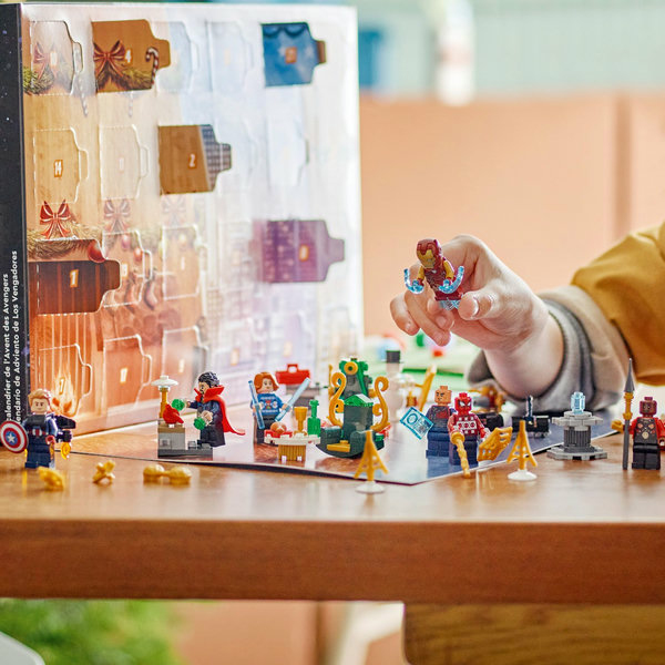 LEGO Calendario dell&rsquo;Avvento degli Avengers