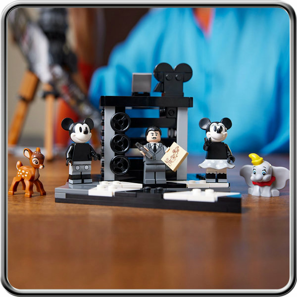 LEGO Disney Cinepresa omaggio a Walt
