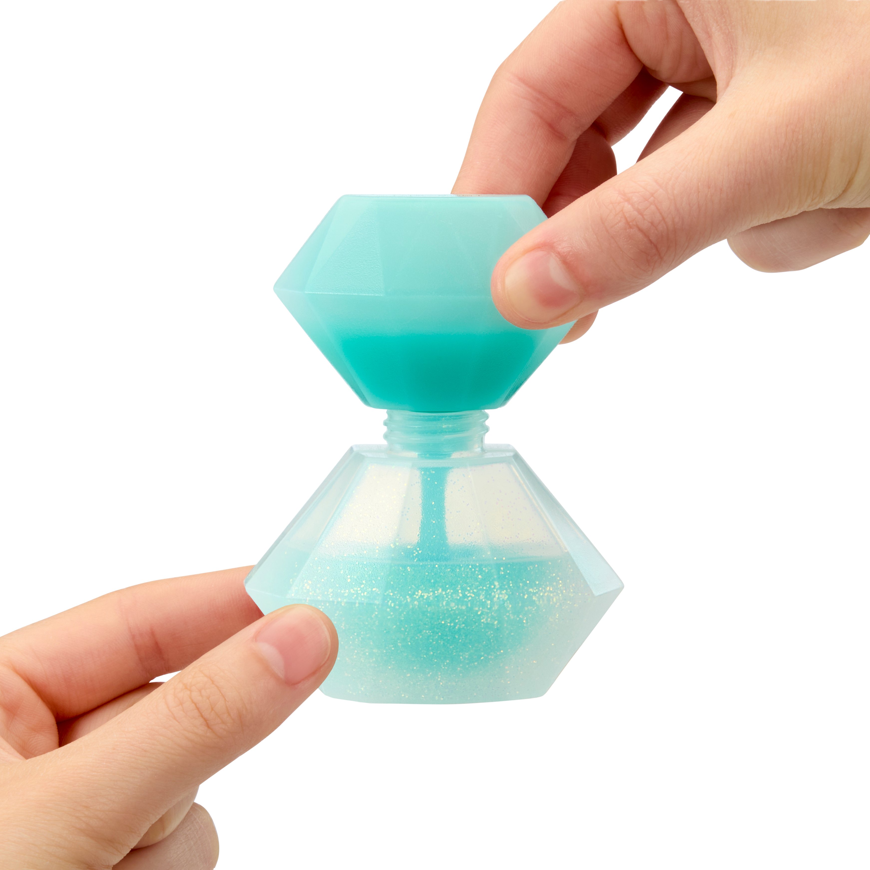 L.O.L. Surprise! Princess Tots - Include 1 Bambola, Confezione sorpresa, 2 Colori per Creare un Abito da Principessa, Colleziona Tutte le 8 Bambole