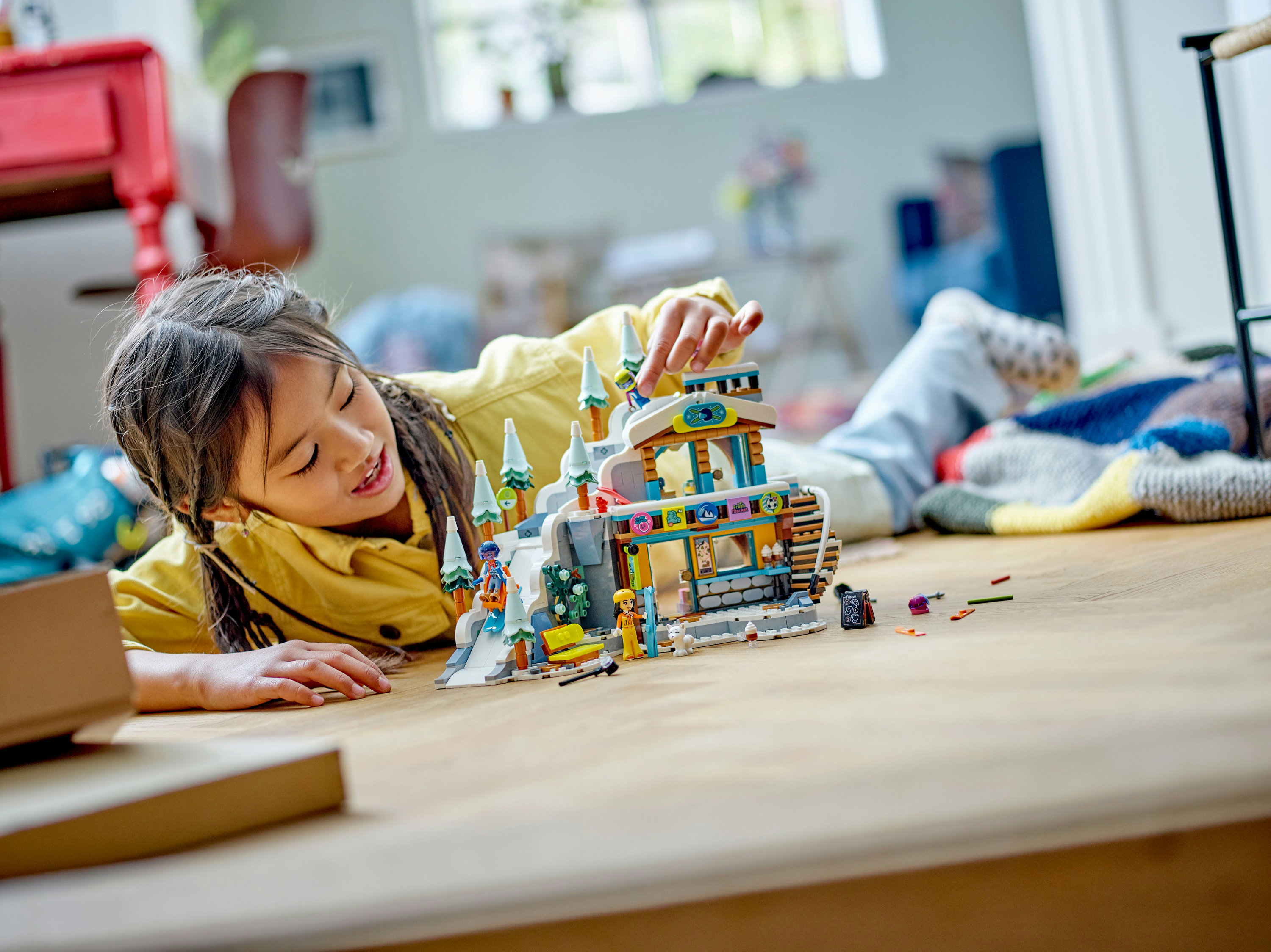 LEGO Friends Pista da sci e baita