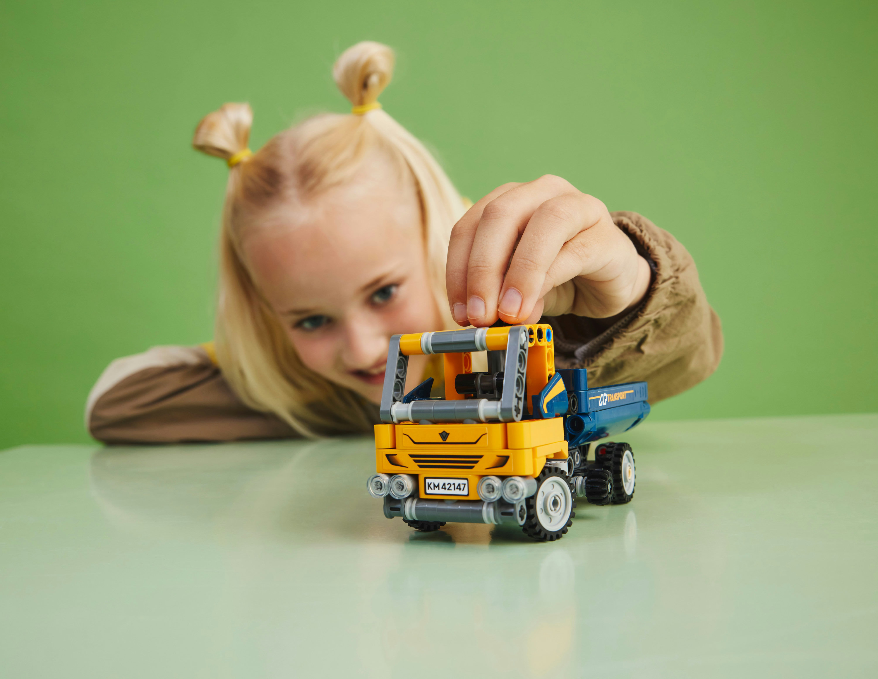 LEGO Technic Camion ribaltabile