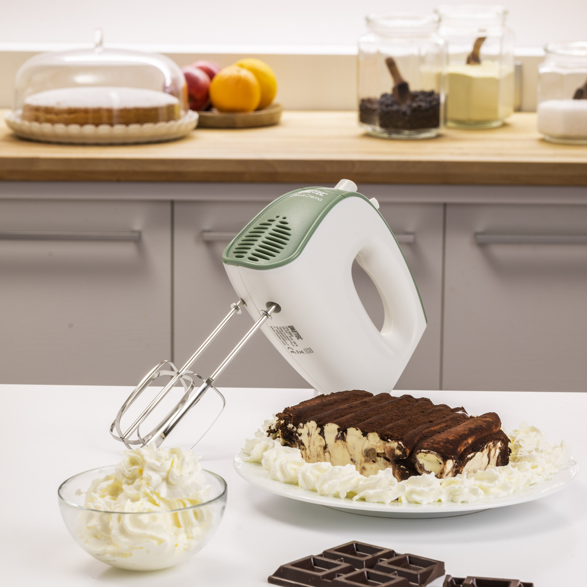 Imetec Sbattitore elettrico Crea&Crema, Fruste extralunghe, Ganci acciaio inox, 5 velocità, Funzione turbo, 500 W
