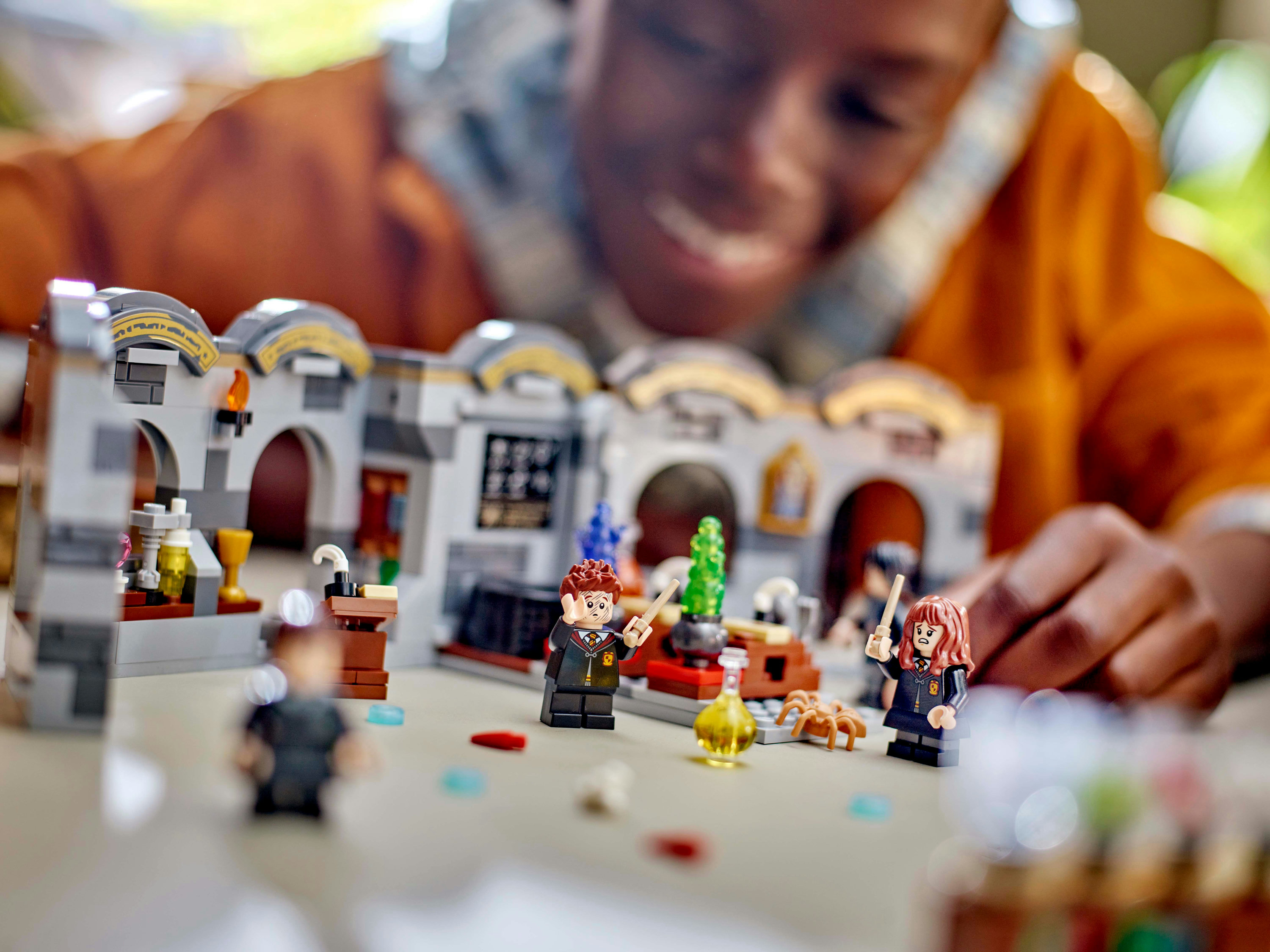 LEGO Harry Potter Castello di Hogwarts&trade;: Lezione di pozioni