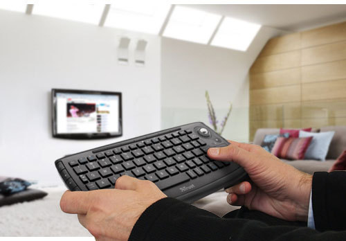 Trust Compact Wireless Entertainment tastiera RF Wireless Nero