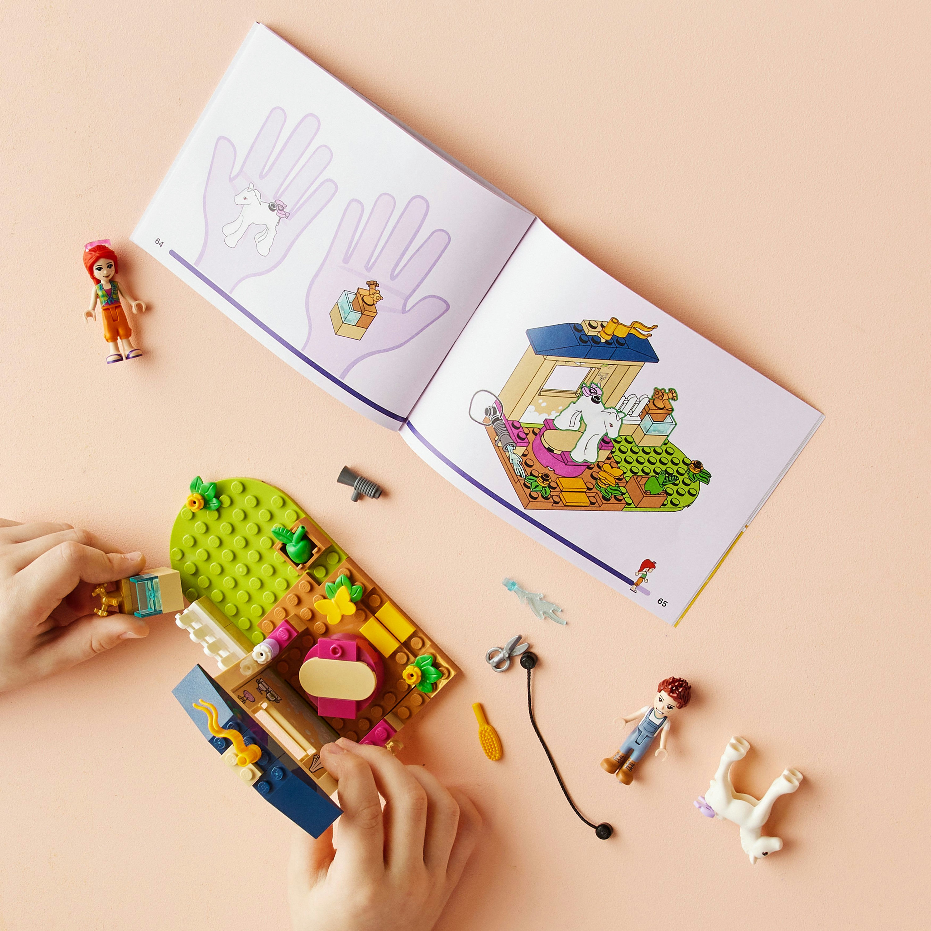 LEGO Friends Stalla di toelettatura dei pony