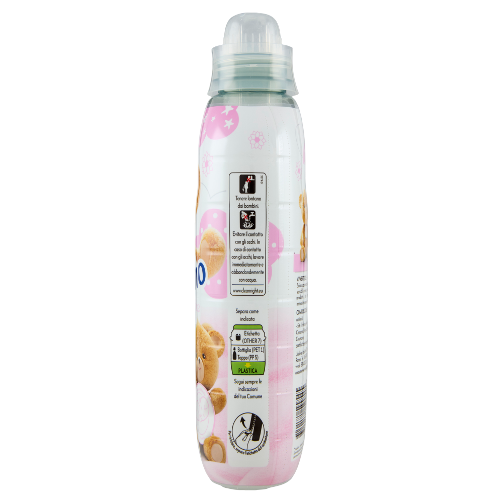 Coccolino Ammorbidente Concentrato Delicato & Soffice Petalo di rosa 41 Lavaggi 952 ml