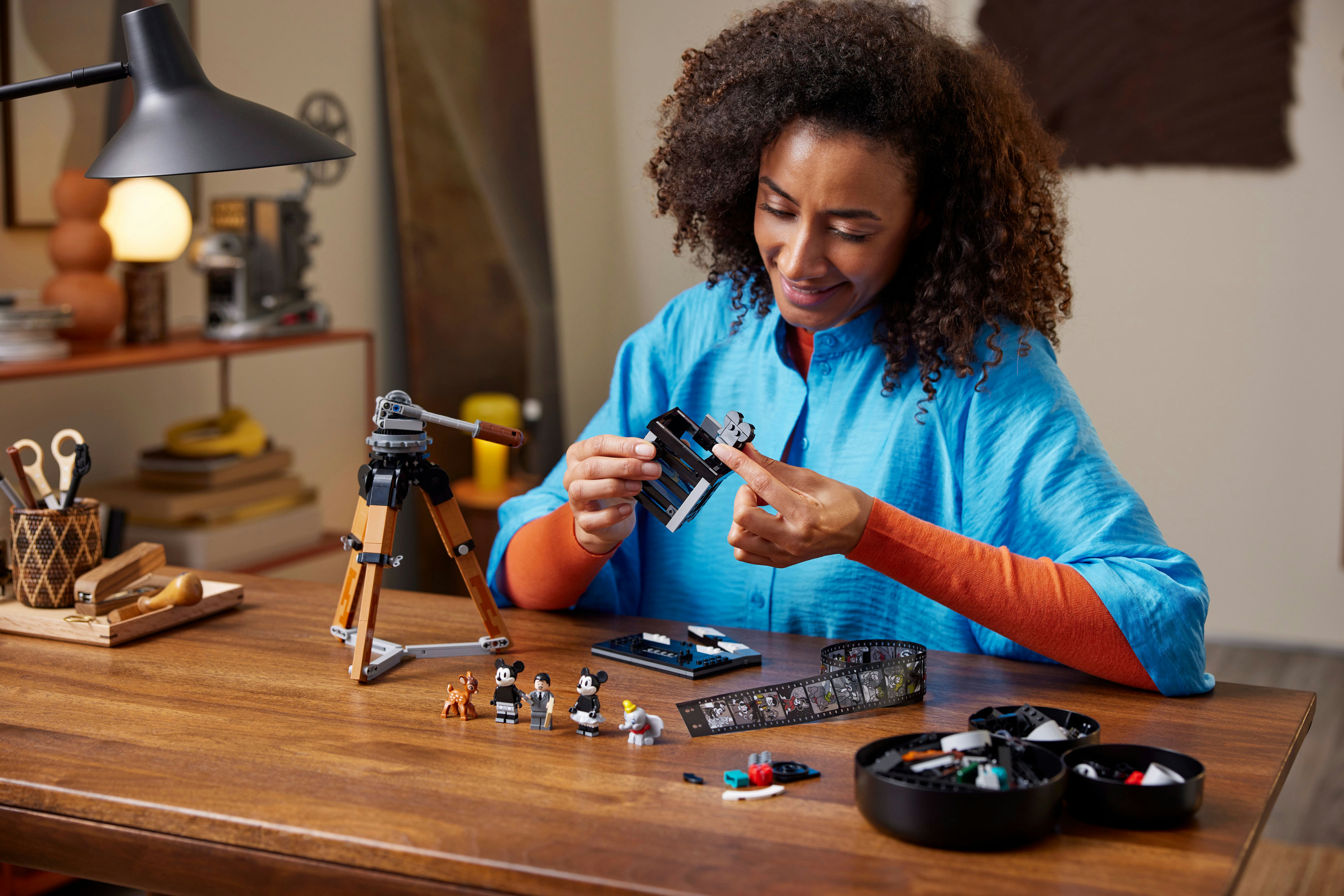 LEGO Disney Cinepresa omaggio a Walt