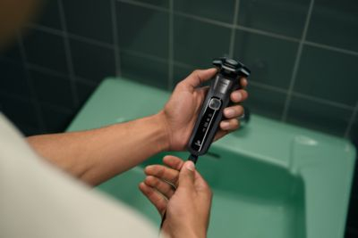 Philips SHAVER Series 5000 Rasoio Elettrico S5887/10