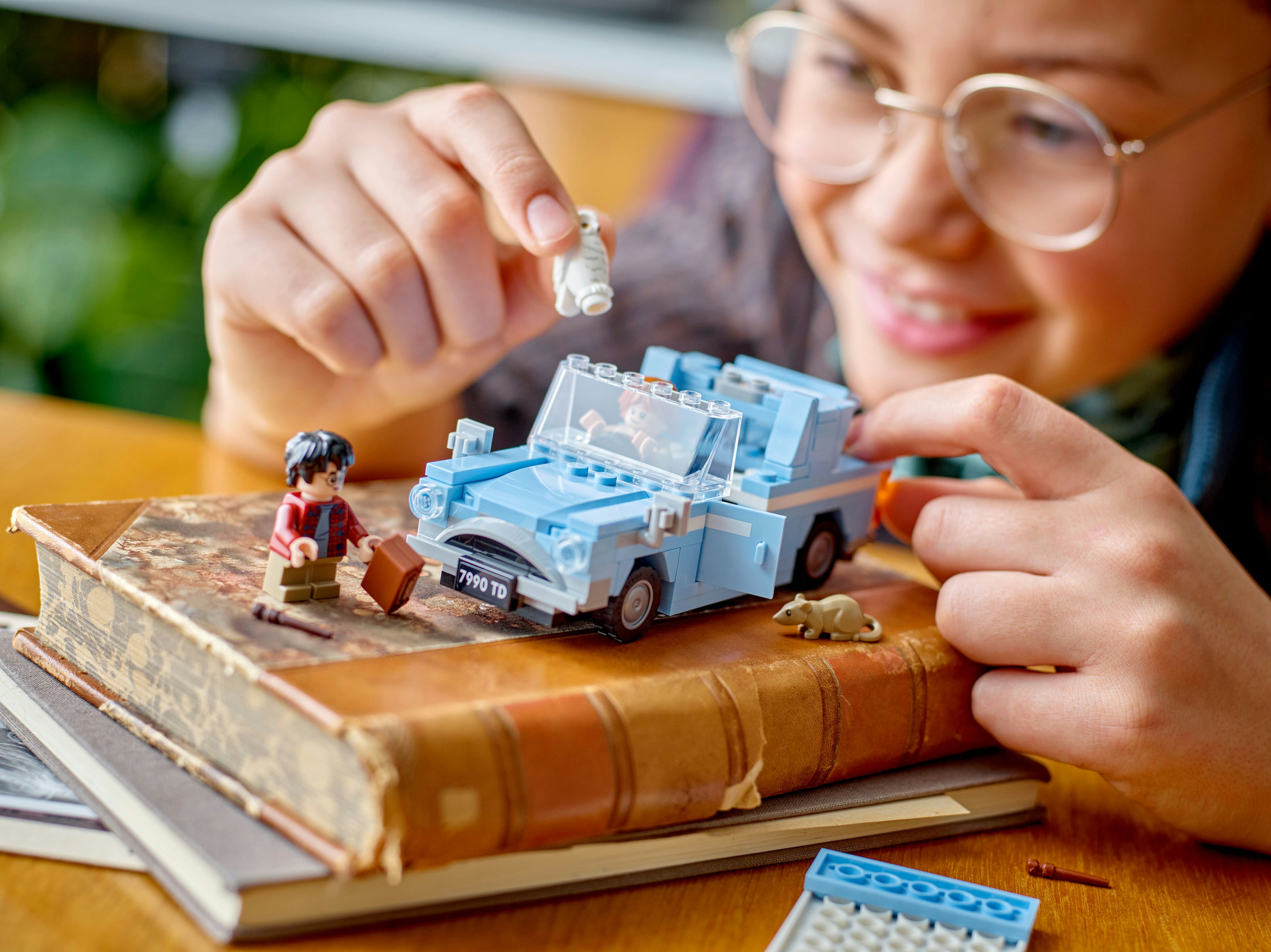 LEGO Harry Potter Ford Anglia&trade; volante