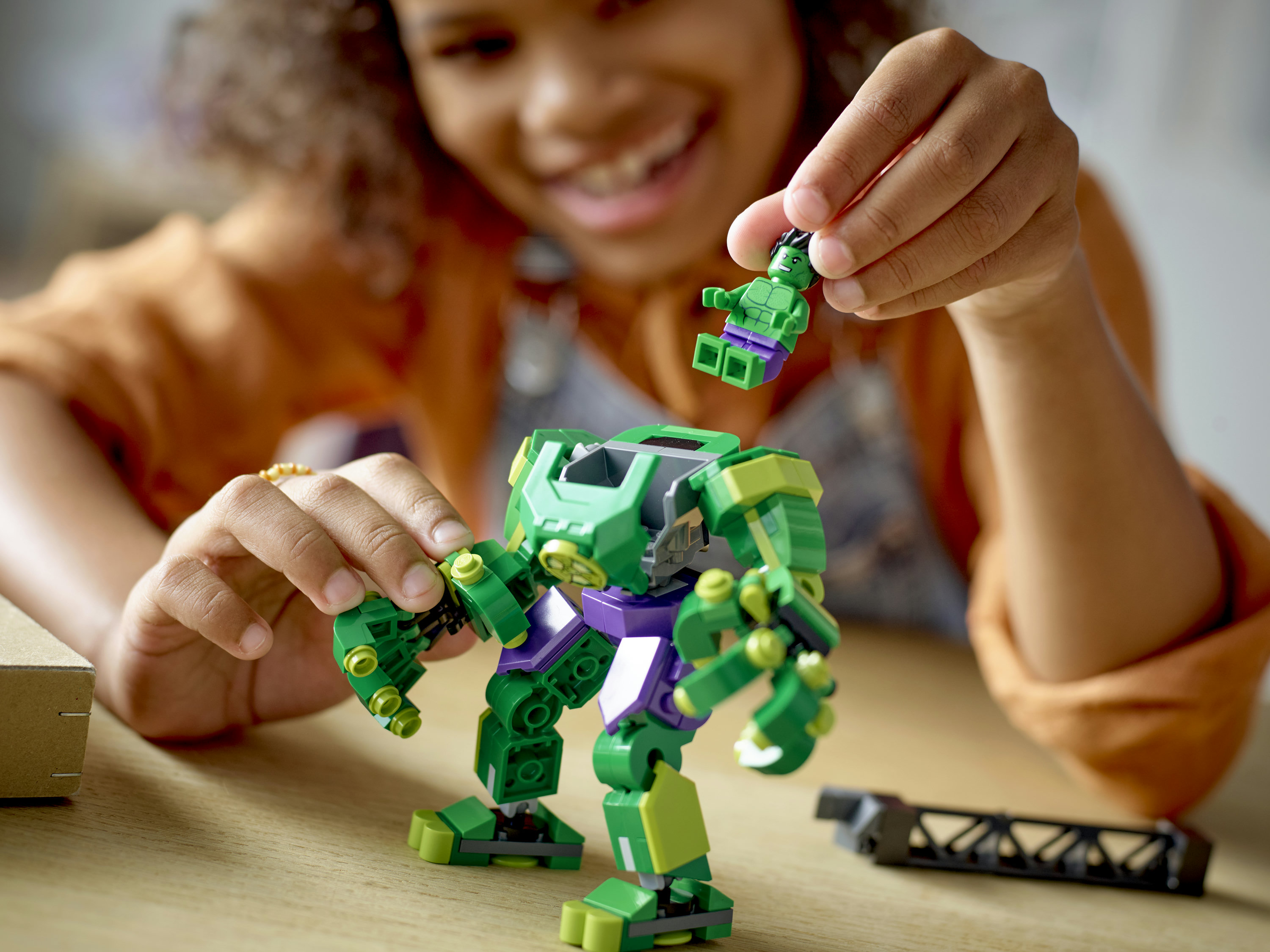 LEGO Marvel Avengers Armatura Mech Hulk