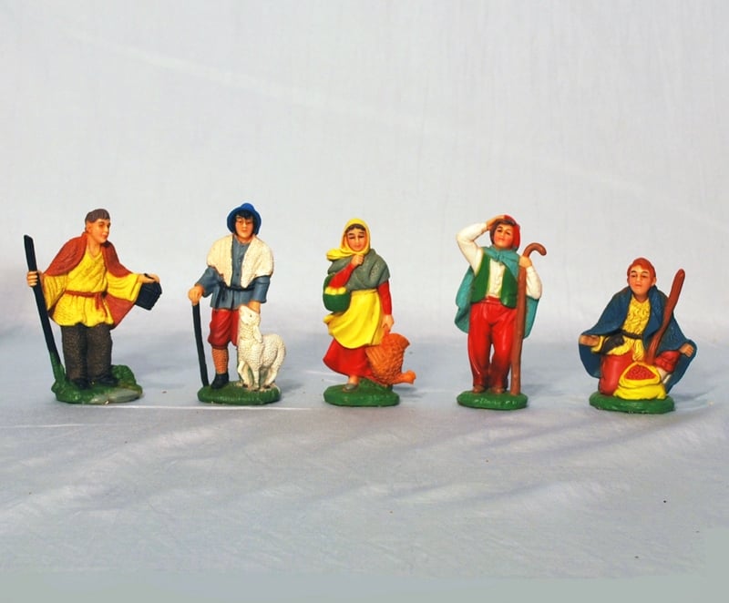 Carrefour Busta 1 Pz Pastore cm.10 Plastica 12 Assort.