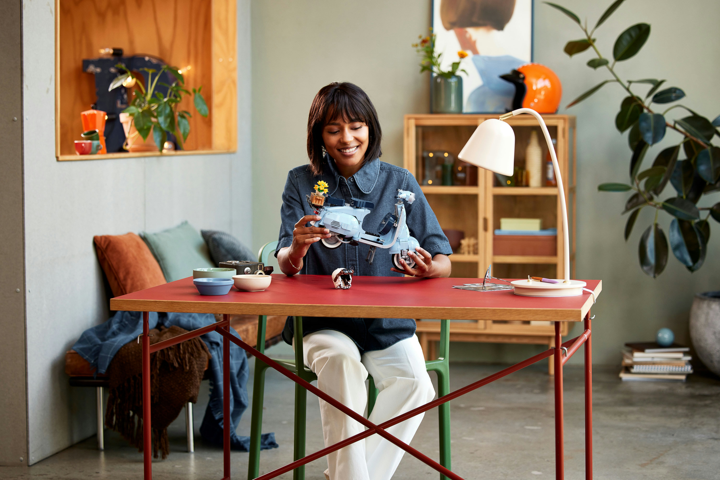 LEGO ICONS Vespa 125