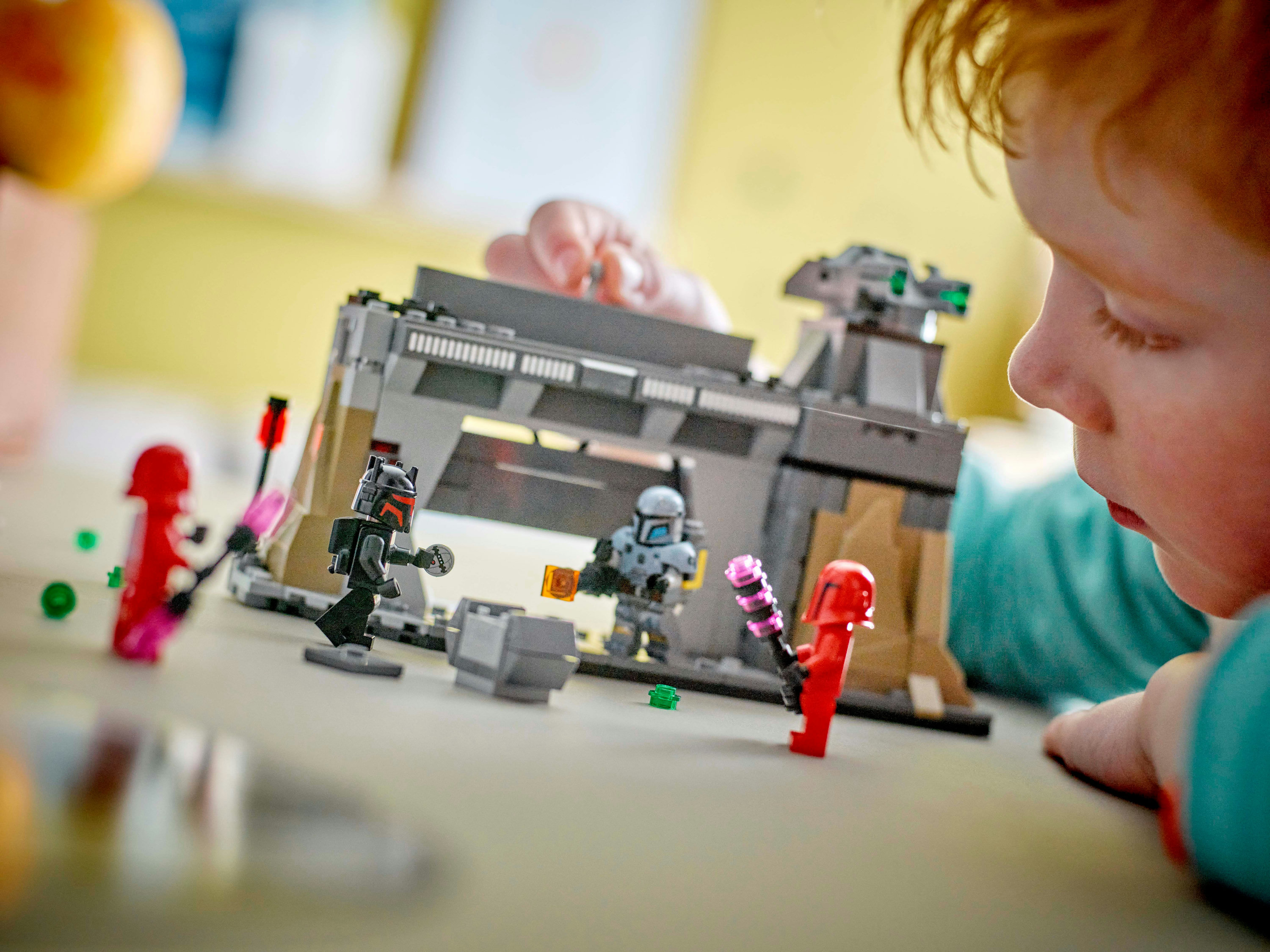 LEGO Star Wars Battaglia tra Paz Vizsla&trade; e Moff Gideon&trade;