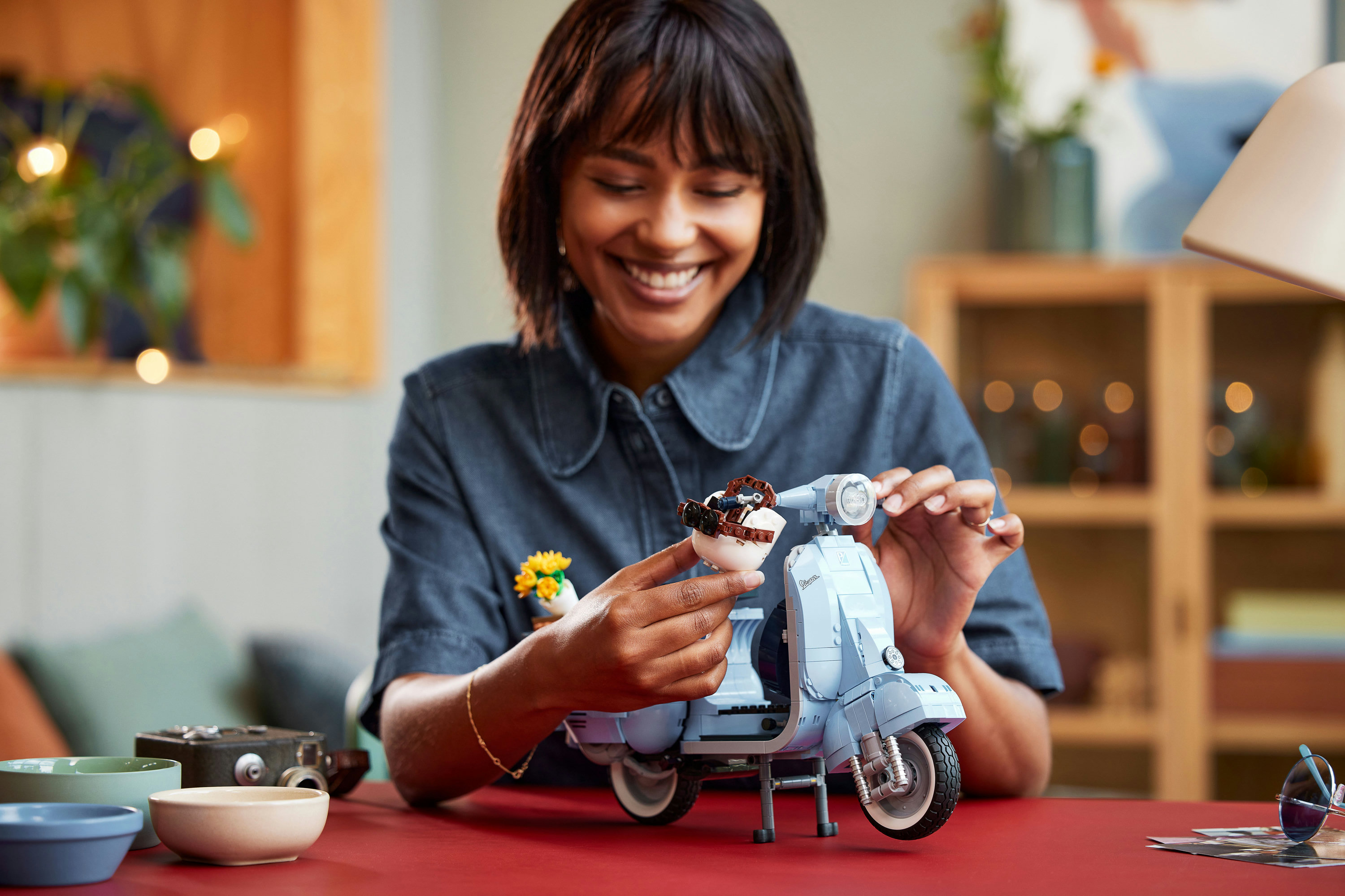 LEGO ICONS Vespa 125