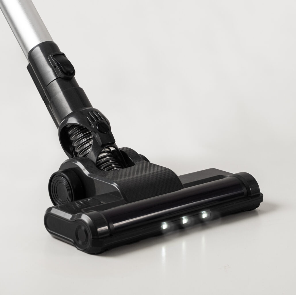 Innoliving INN-662 scopa elettrica Aspirapolvere a bastone 2 in 1 Batteria Secco HEPA Senza sacchetto Nero 2,2 Ah