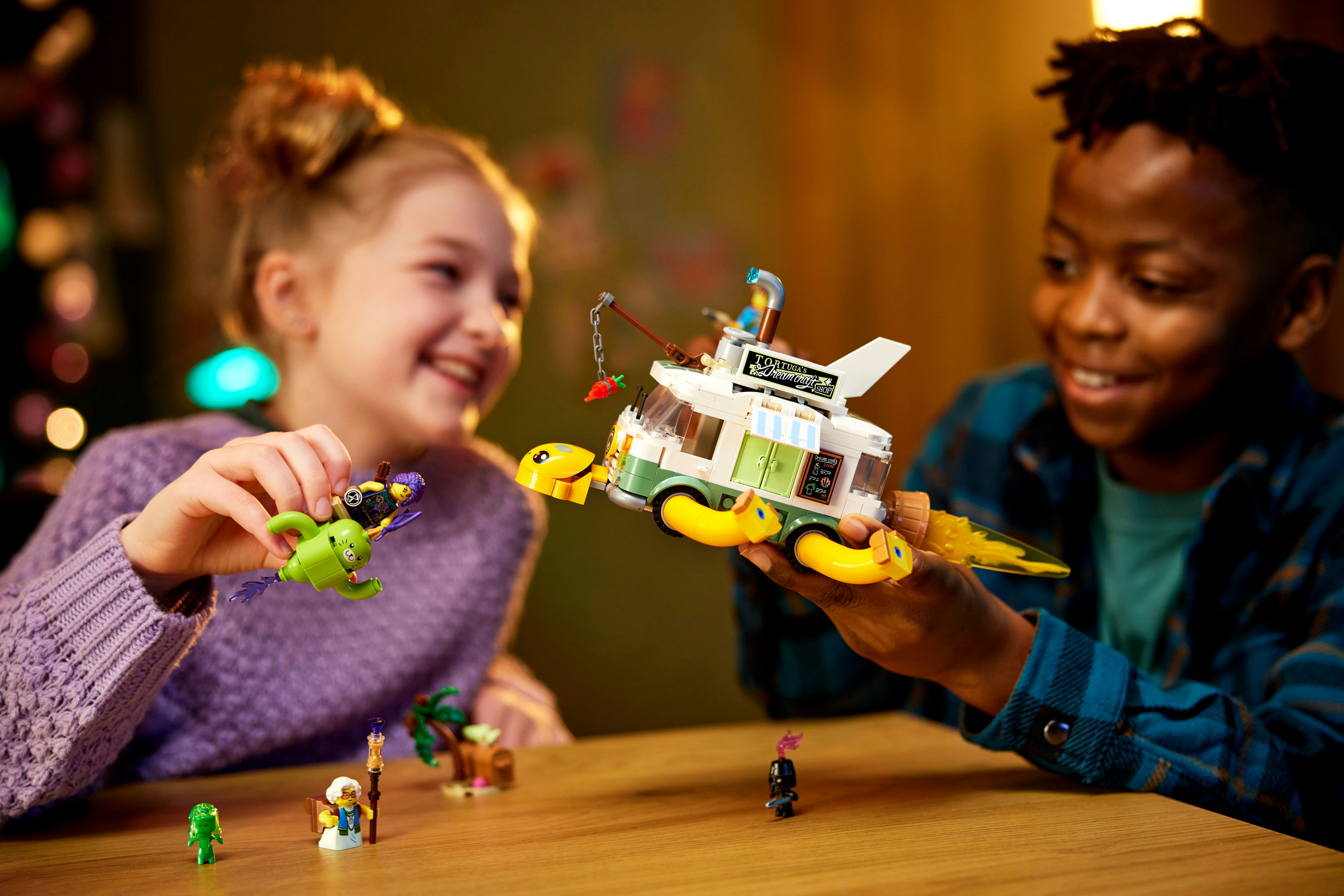 LEGO DREAMZzz Il furgone tartaruga della Signora Castillo