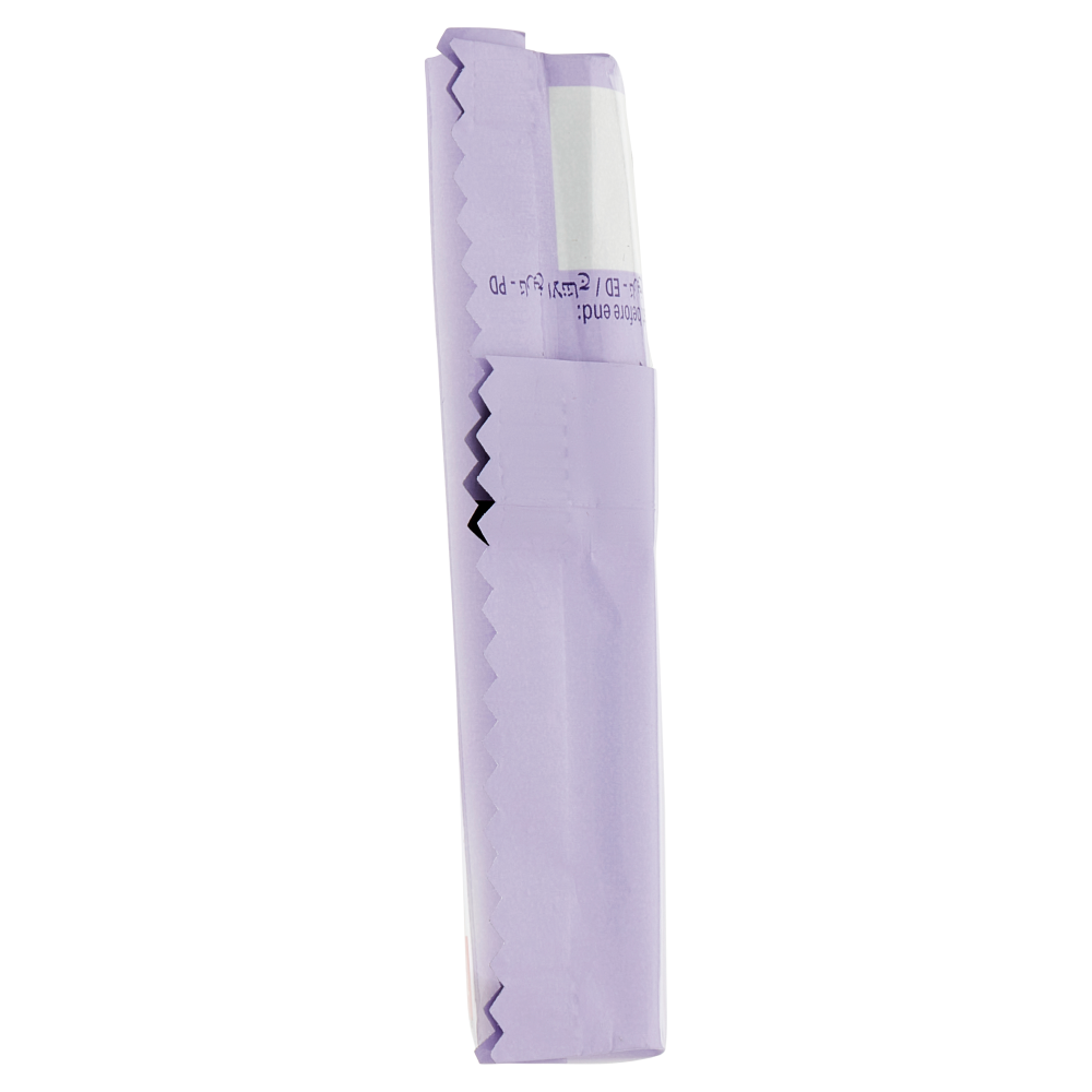 Loacker Wafer Thins Mirtillo Nero Yogurt con crema ai mirtilli neri e al gusto di yogurt wafers 150g