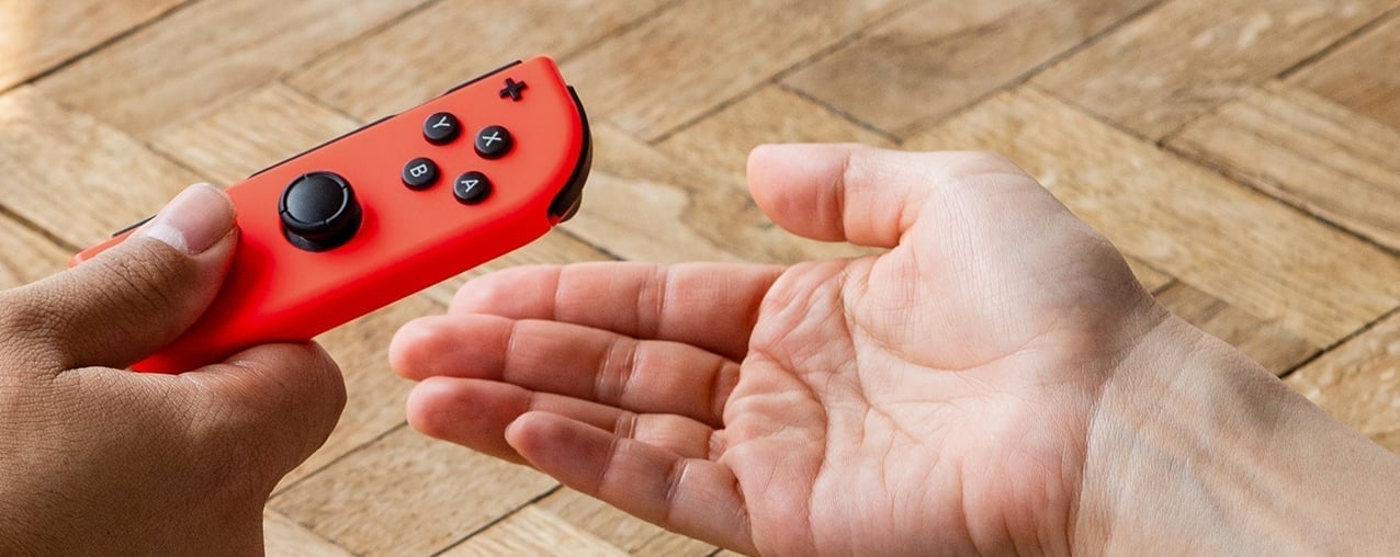 Nintendo Switch Rosso neon/Blu neon, schermo 6,2 pollici